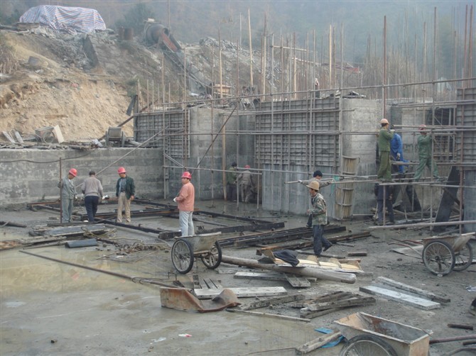 ʩ���F(xi��n)��(ch��ng)