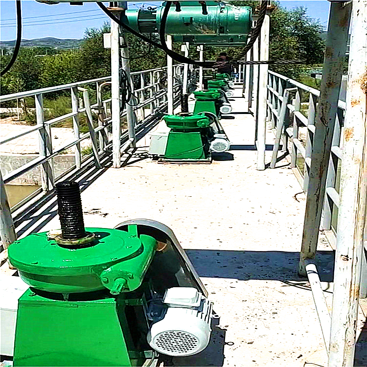 �ݗU���]�C